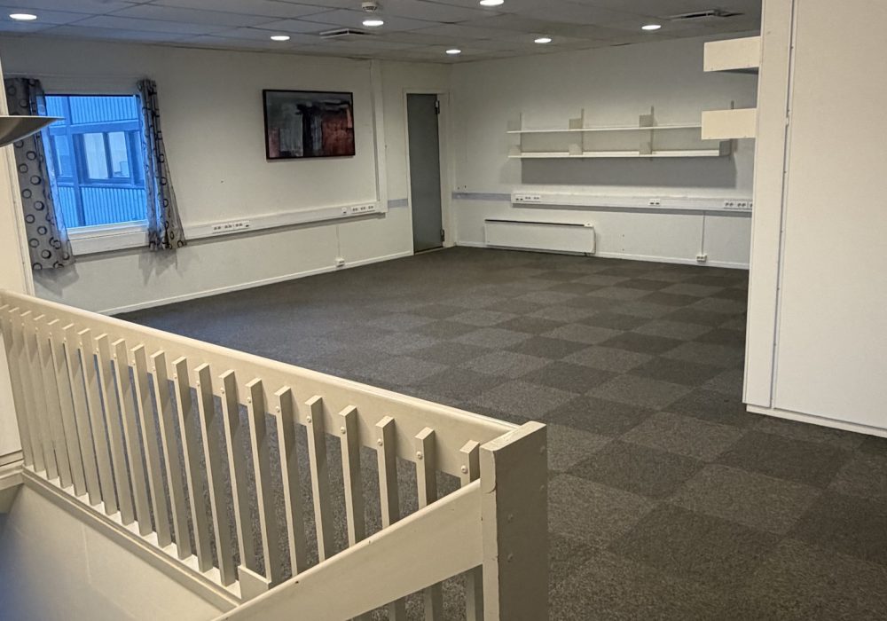 Trapp opp til lokalet